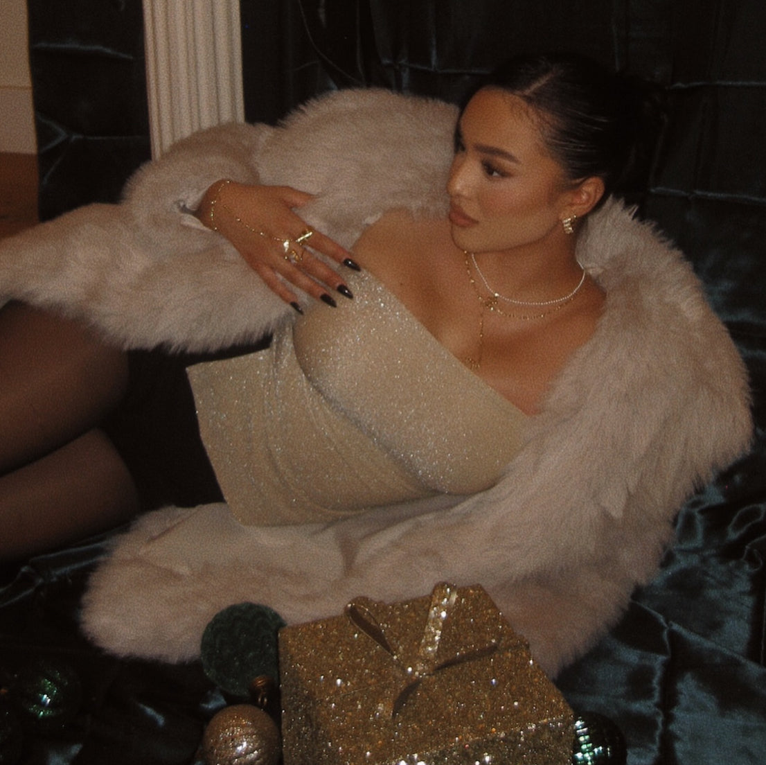 Classy Girl Handchain