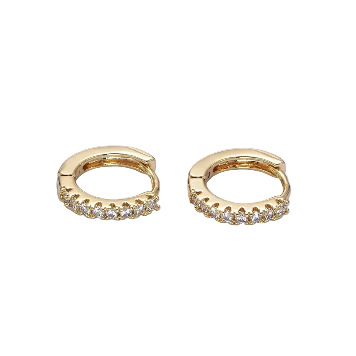 Daily Sparkle Huggie