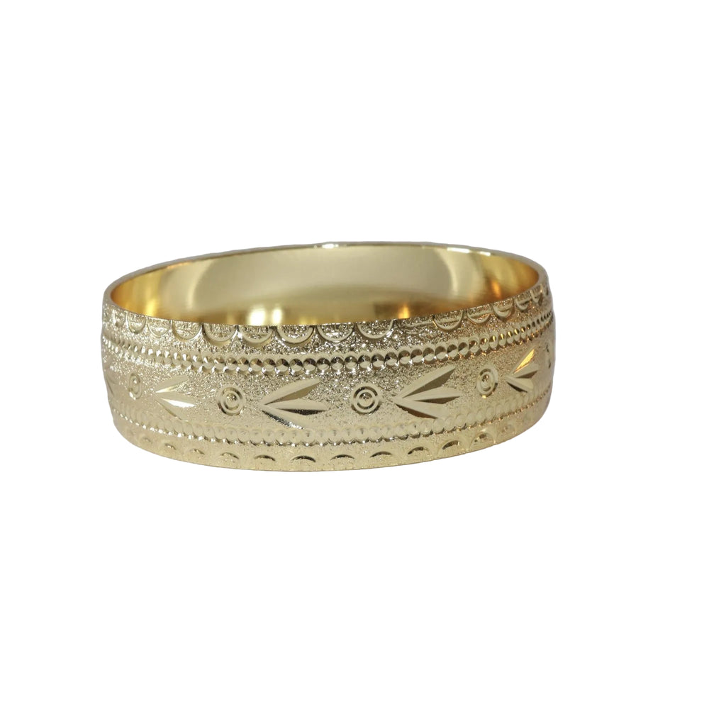 Holly Bangle